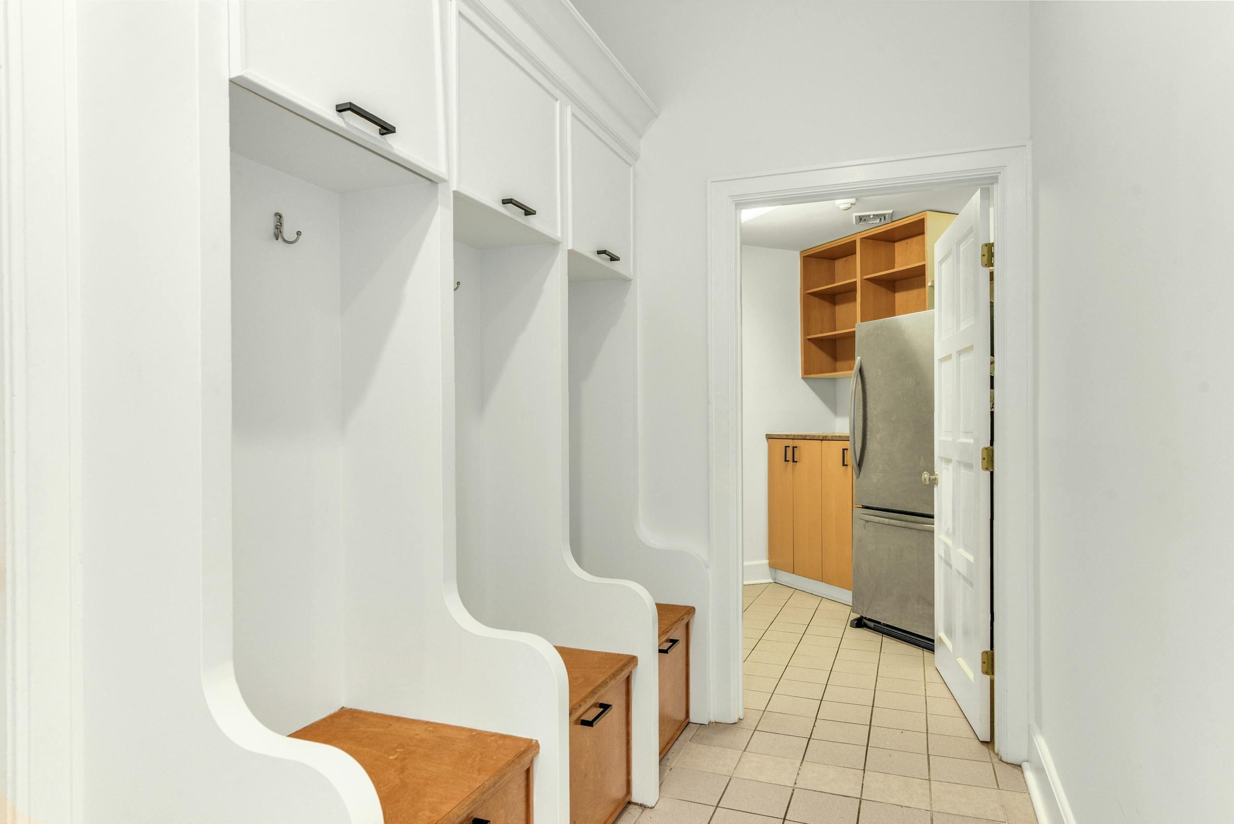 1315 Smith Ridge Road New Canaan, CT 06840 - Photo 18 of 54 a bathroom with a tub and a shower