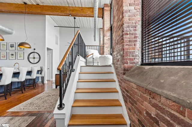 $329,000 | 300 South Street, Unit 203, Simpsonville, SC 29681