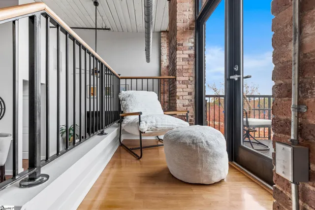 $329,000 | 300 South Street, Unit 203, Simpsonville, SC 29681