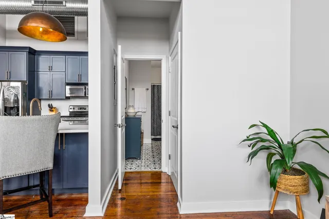 $329,000 | 300 South Street, Unit 203, Simpsonville, SC 29681