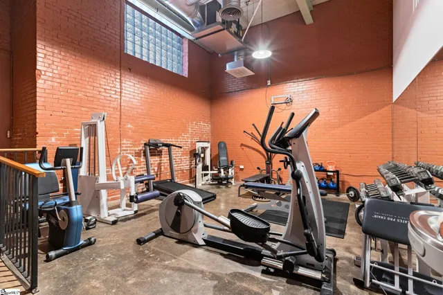 $329,000 | 300 South Street, Unit 203, Simpsonville, SC 29681