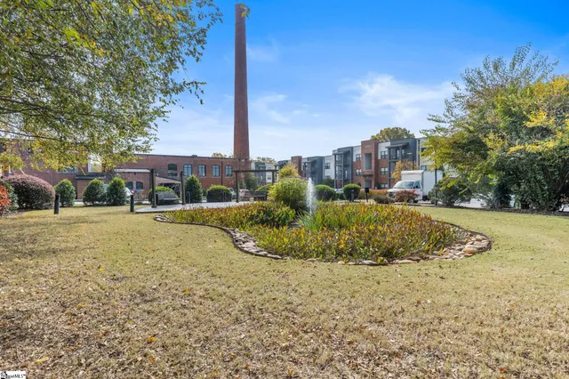 $329,000 | 300 South Street, Unit 203, Simpsonville, SC 29681