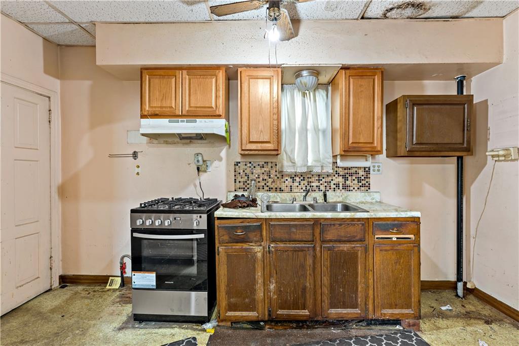 12 Simms Street Pittsburgh, PA 15211 - Photo 9 of 27 Gallery Image 9