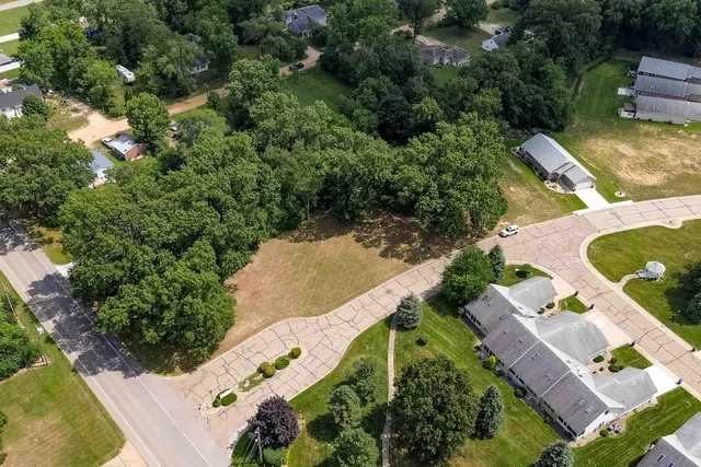 $659,900 | 2723 Sugarberry Lane, Niles, MI 49120