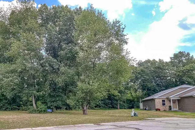 $659,900 | 2723 Sugarberry Lane, Niles, MI 49120