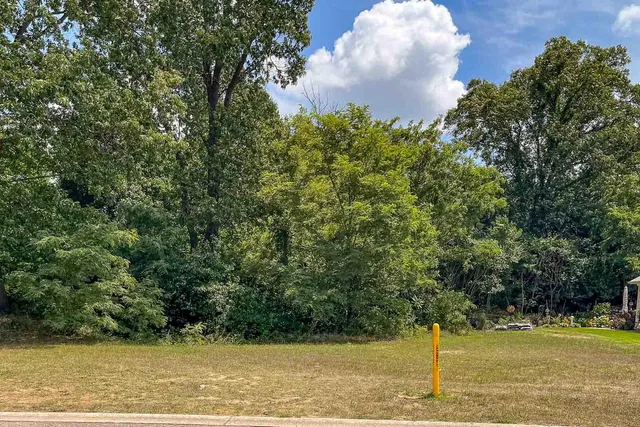 $659,900 | 2723 Sugarberry Lane, Niles, MI 49120