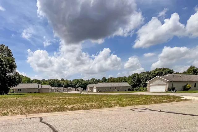 $659,900 | 2723 Sugarberry Lane, Niles, MI 49120