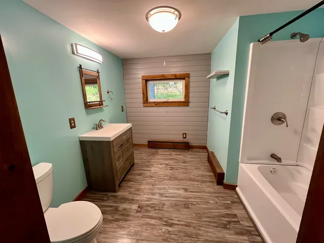 $359,900 | 913 Saw Mill Hill Road, Wells, VT 05774