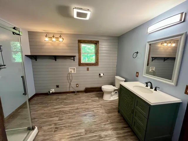 $359,900 | 913 Saw Mill Hill Road, Wells, VT 05774