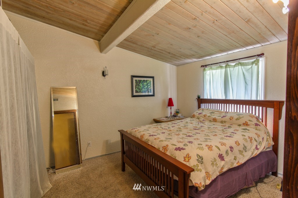 825 North Laventure Road Mount Vernon, WA 98273 - Photo 12 of 14 Gallery Image 12