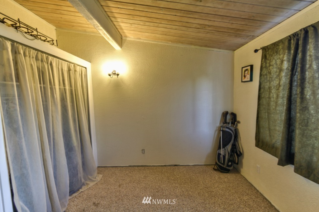 825 North Laventure Road Mount Vernon, WA 98273 - Photo 8 of 14 Gallery Image 8