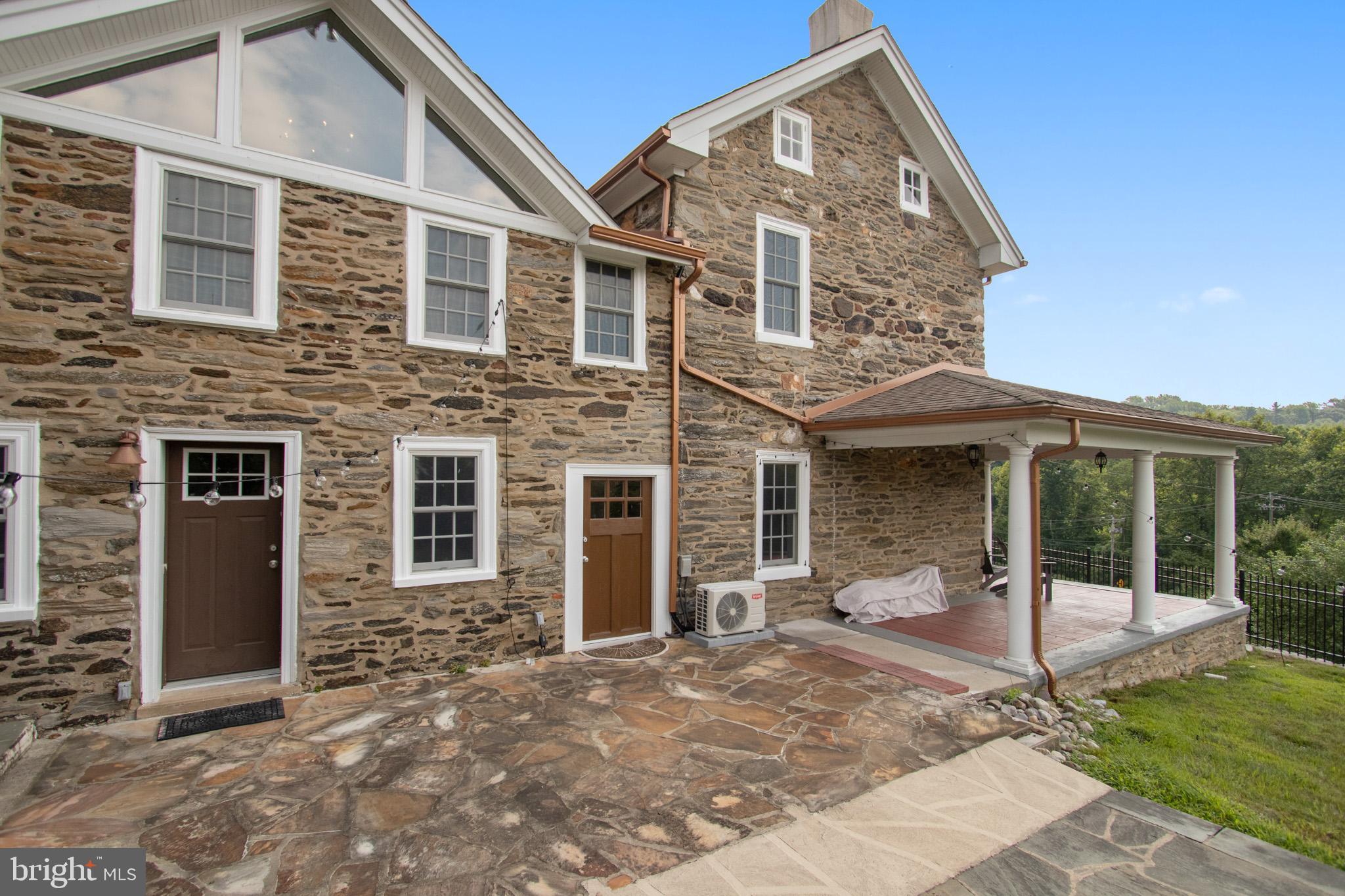 300 Ravenscliff Drive Springfield, PA 19064 - Photo 41 of 45 EXTERIOR BACK