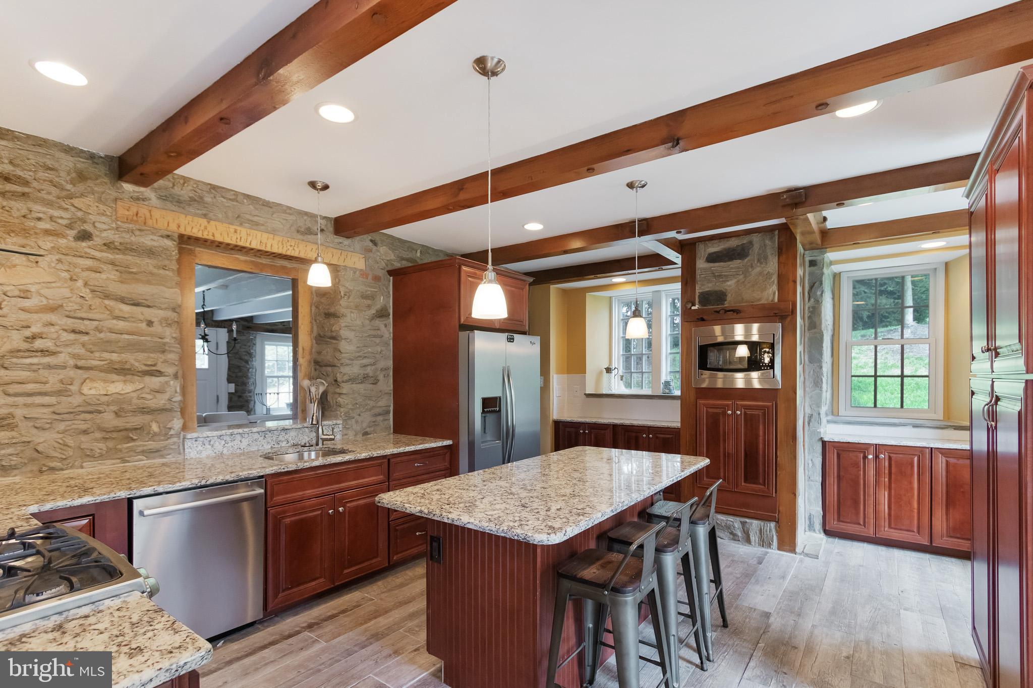 300 Ravenscliff Drive Springfield, PA 19064 - Photo 10 of 45 KITCHEN WORKSPACE