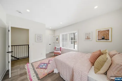 $949,000 | 28 Irving Street, Montclair, NJ 07042