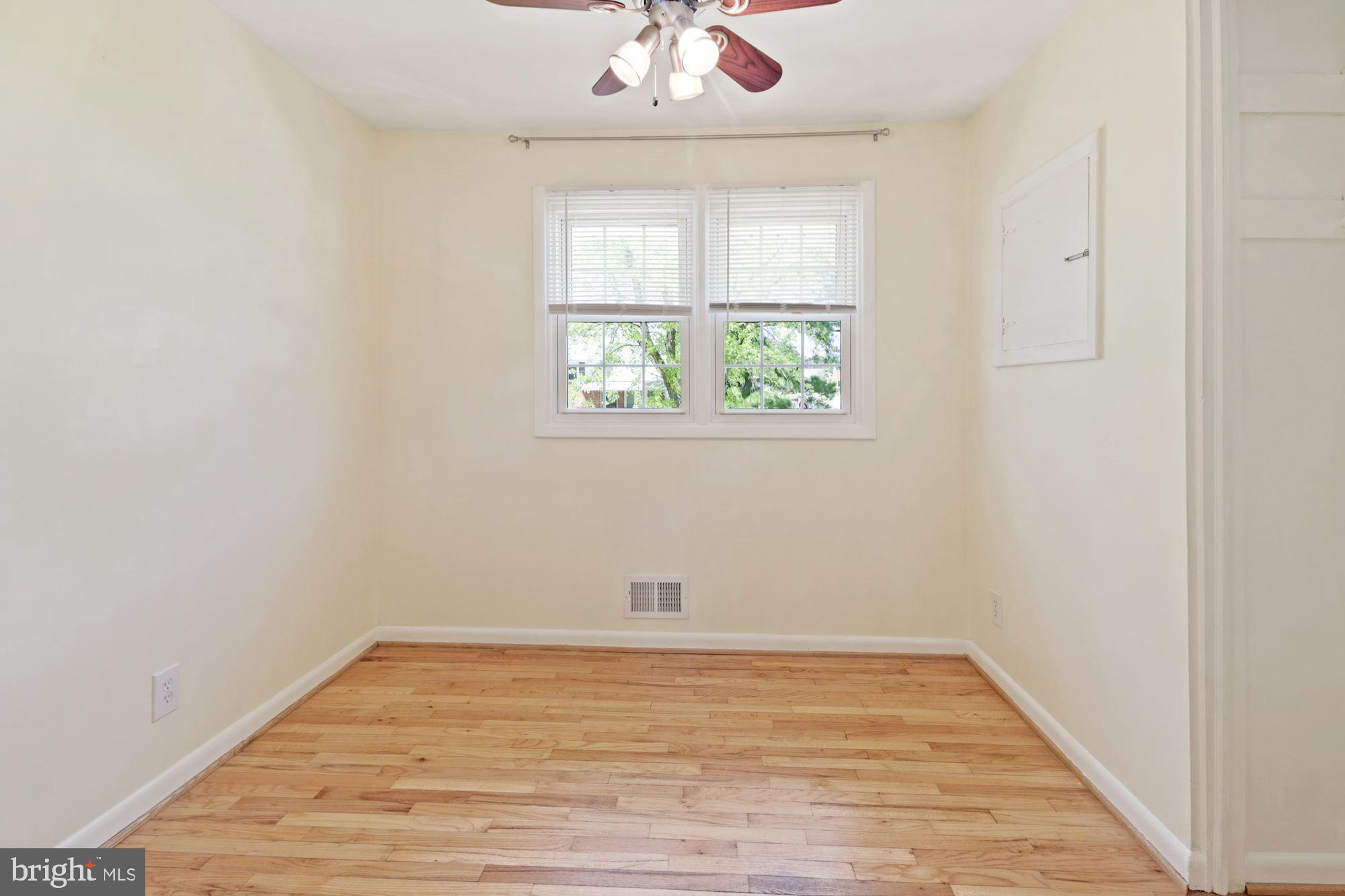 9109 Crosshill Road Baltimore, MD 21234 - Photo 13 of 33 Gallery Image 13