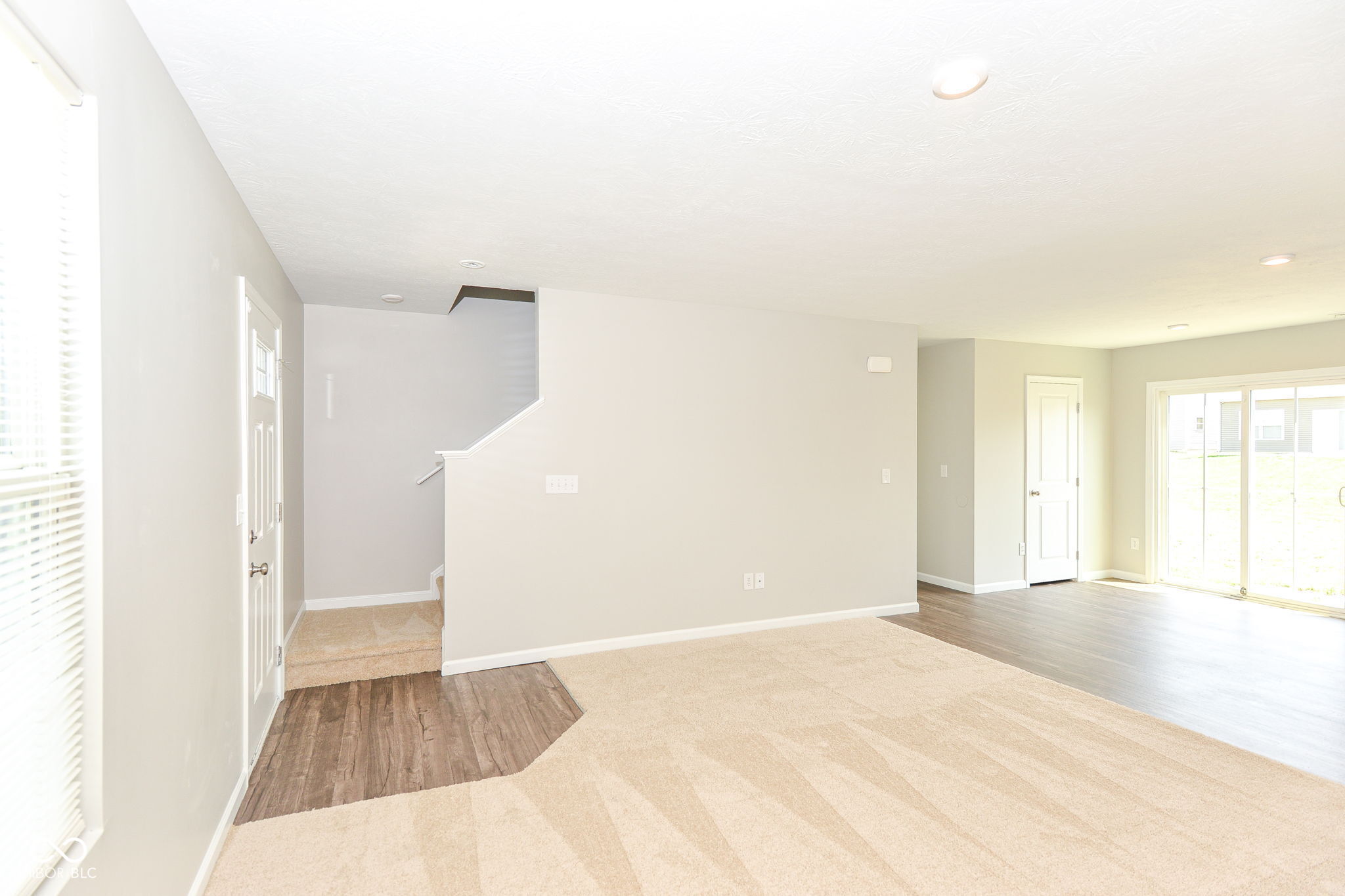 2751 Pointe Club Road Indianapolis, IN 46229 - Photo 3 of 27