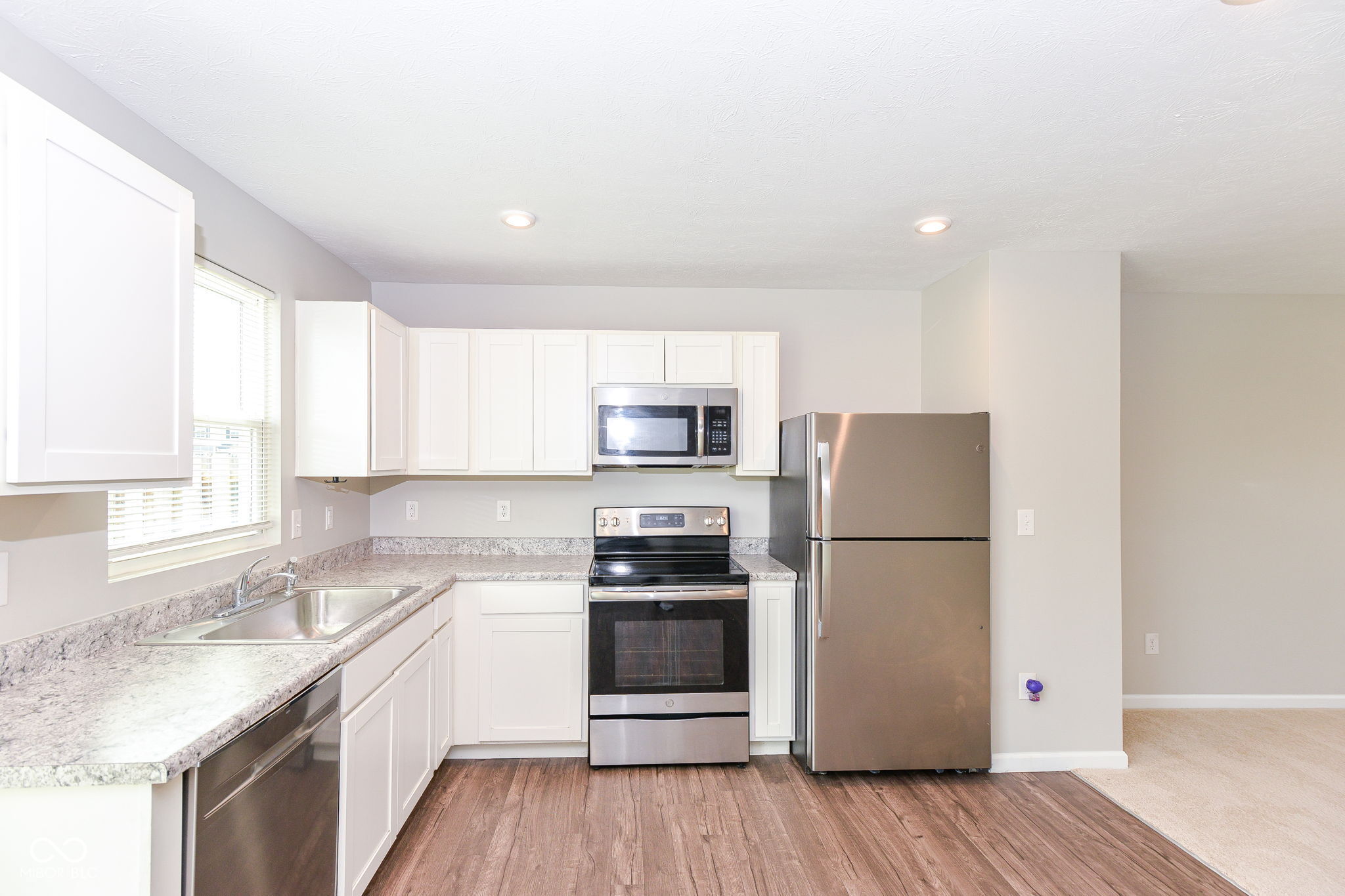 2751 Pointe Club Road Indianapolis, IN 46229 - Photo 8 of 27