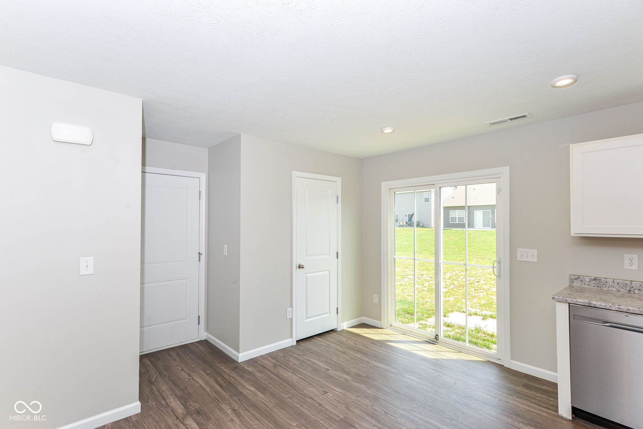 2751 Pointe Club Road Indianapolis, IN 46229 - Photo 9 of 27