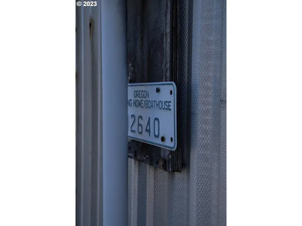 $79,000 | 4 East Port Marina Drive, Unit 304, Hood River, OR 97031