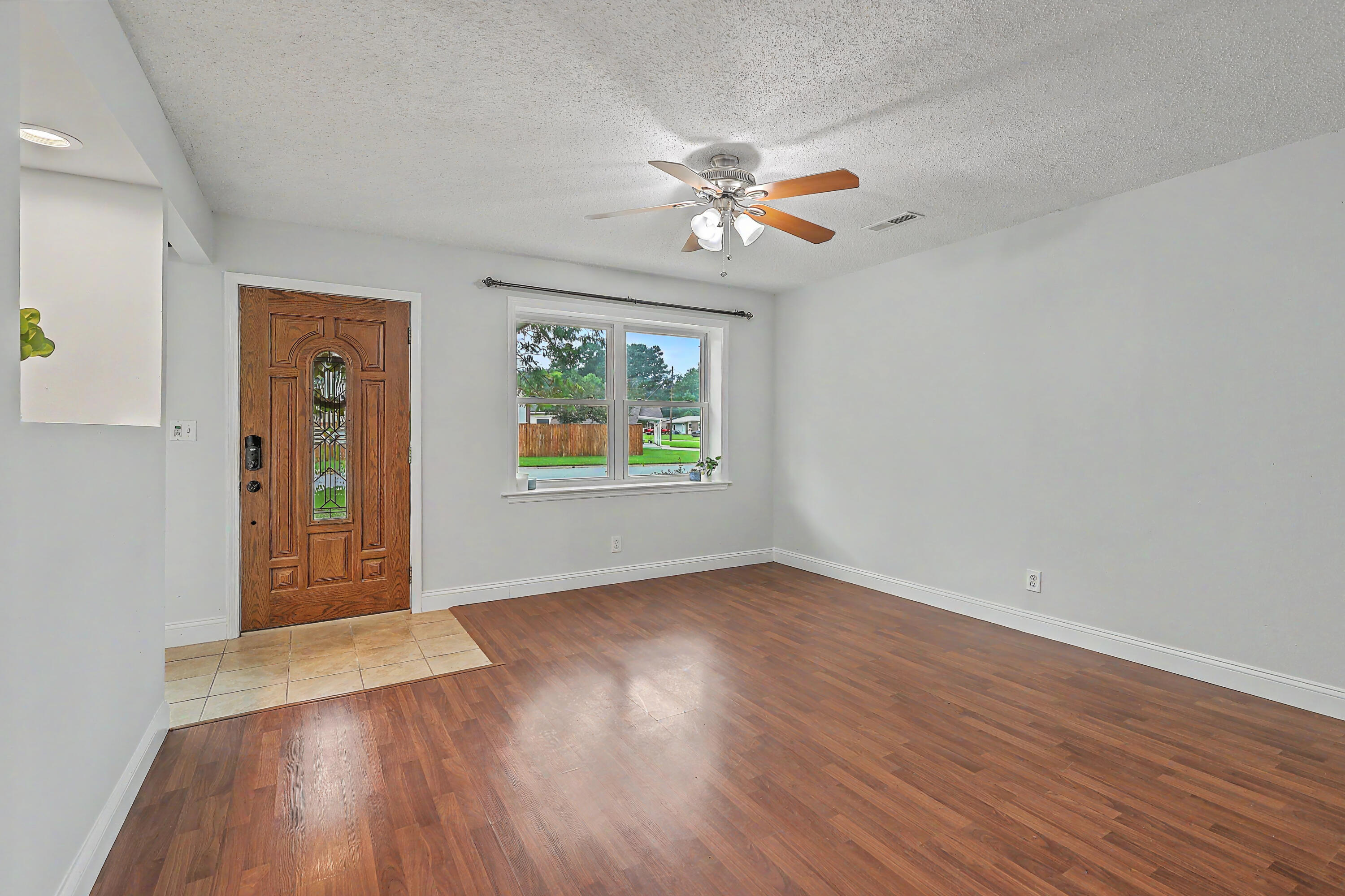 16 Cranford Road Goose Creek, SC 29445 - Photo 5 of 32 0W7A4762_3_4_5_6_7_8