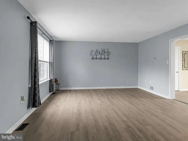 $305,000 | 1 Sequoia Court, Bear, DE 19701