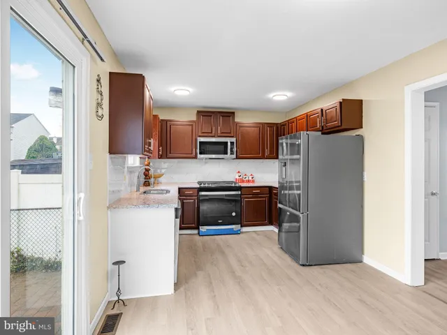 $305,000 | 1 Sequoia Court, Bear, DE 19701