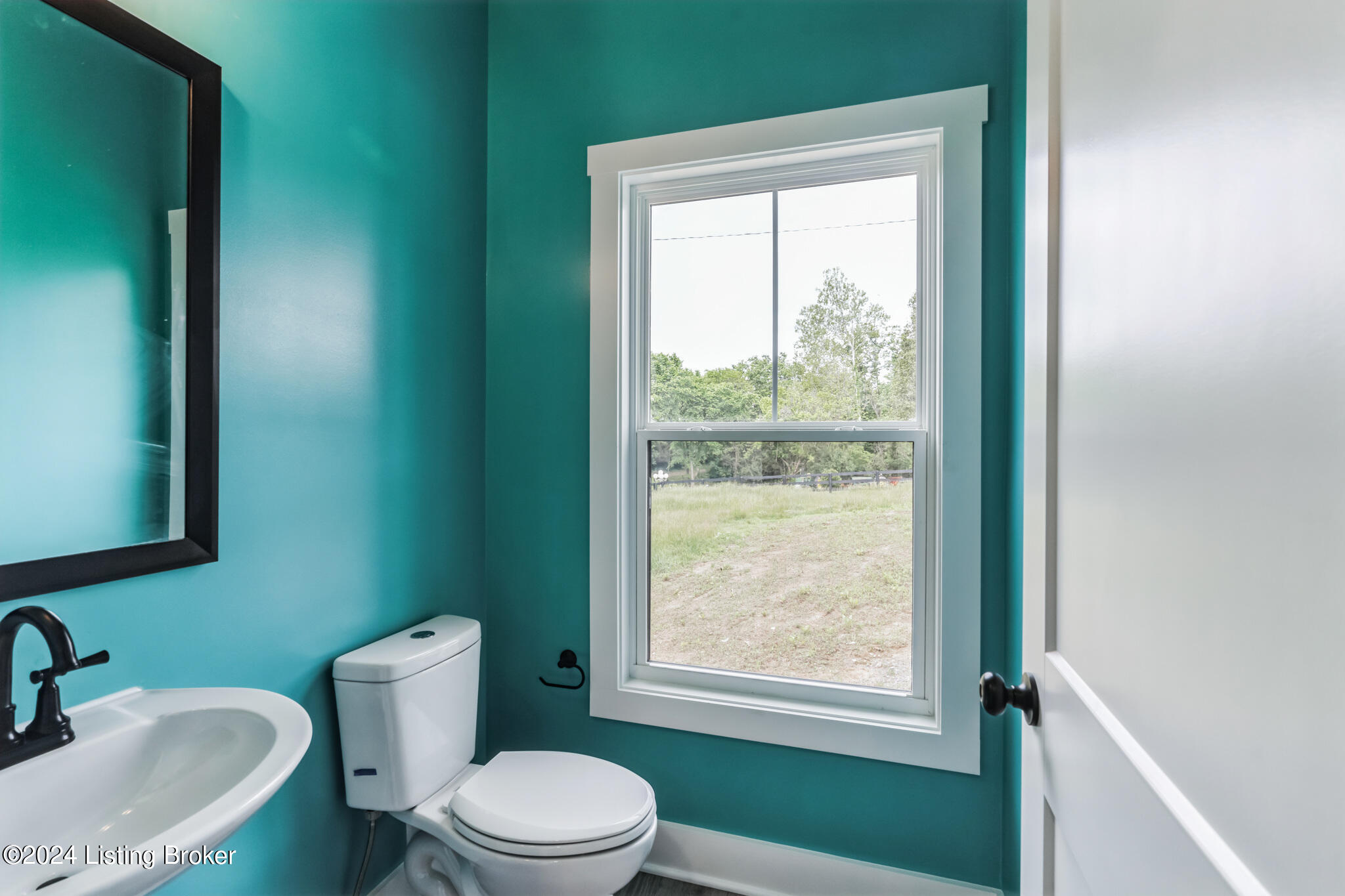 3435 Conner Station Road Simpsonville, KY 40067 - Photo 11 of 24 Half Bath