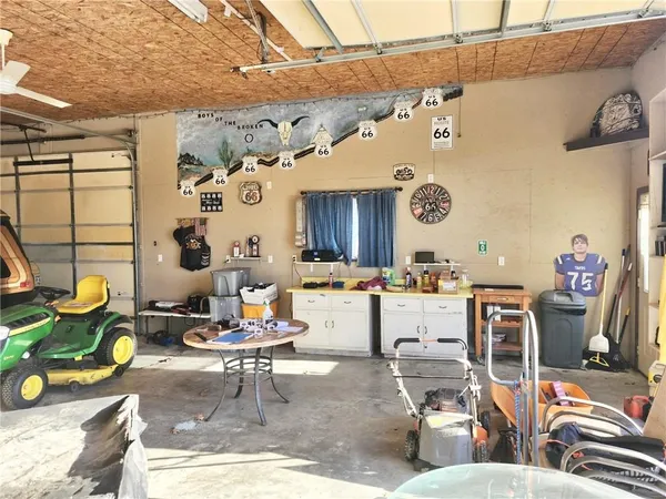 $165,000 | 413 Casteel Street, Princeton, MO 64673