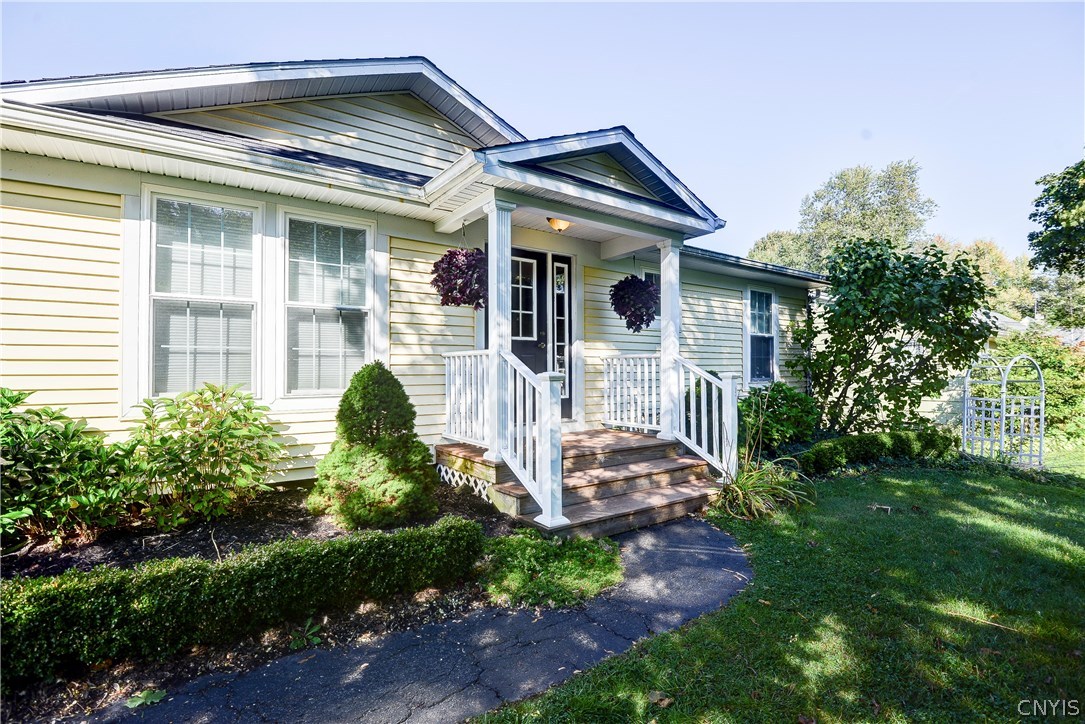 23 Orchard Road Skaneateles, NY 13152 - Photo 1 of 1