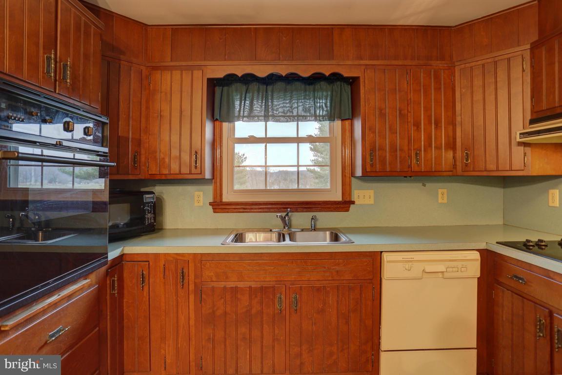 421 Anderson Ferry Road Mount Joy, PA 17552 - Photo 11 of 27 Gallery Image 11