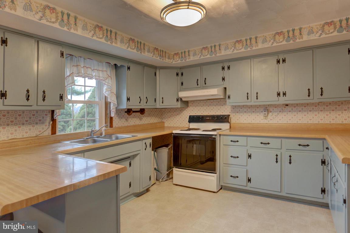 421 Anderson Ferry Road Mount Joy, PA 17552 - Photo 18 of 27 Gallery Image 18