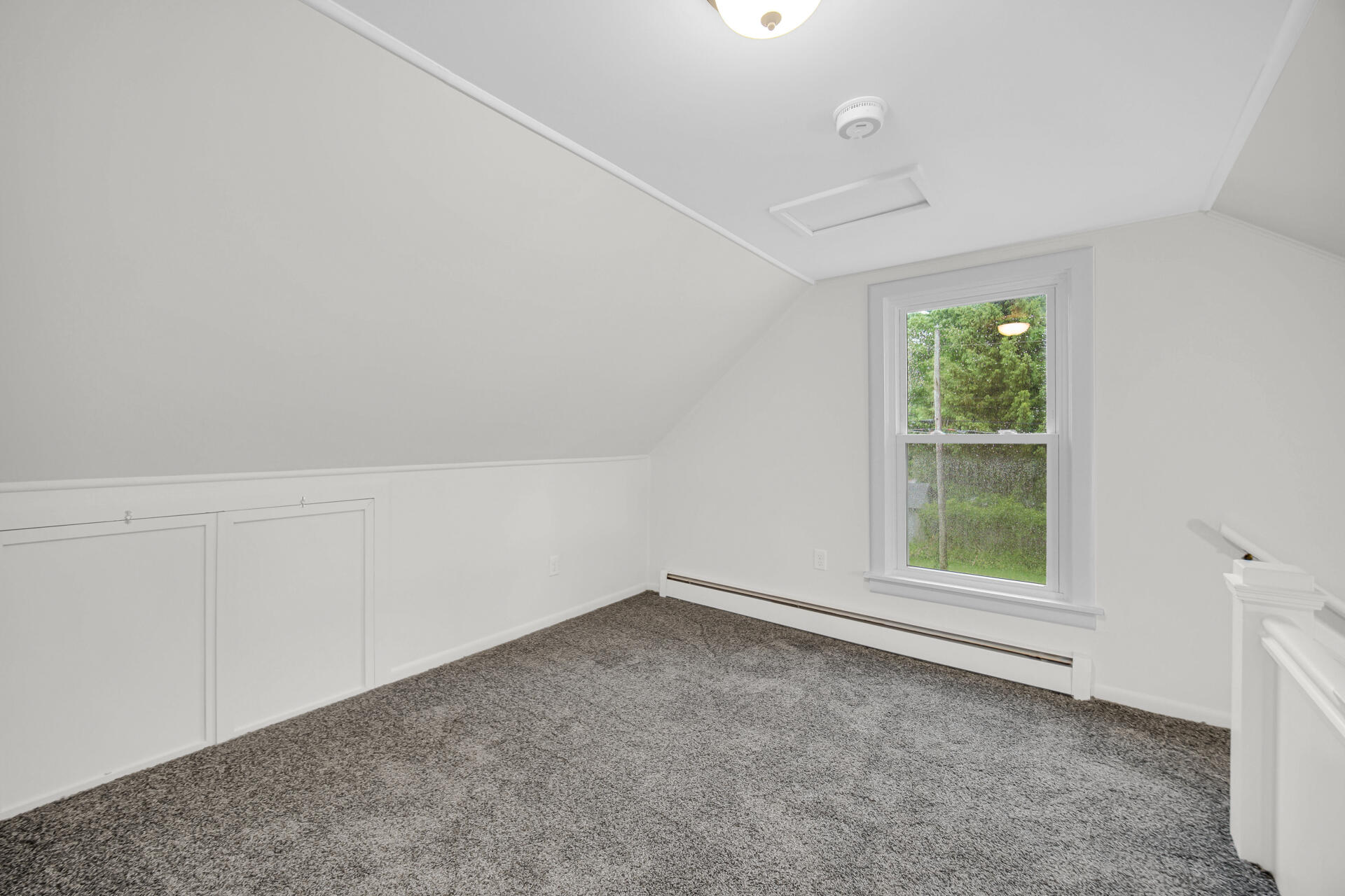411 E Street La Porte, IN 46350 - Photo 28 of 33 an empty room with a window
