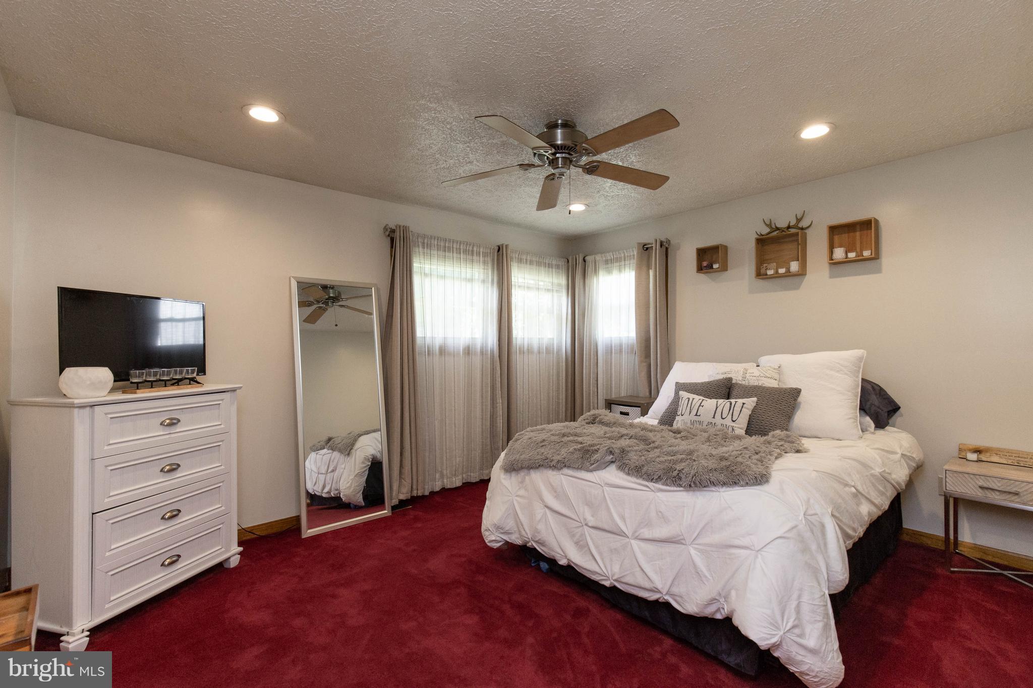 236 Wayland Road Culpeper, VA 22701 - Photo 23 of 30 Master Suite