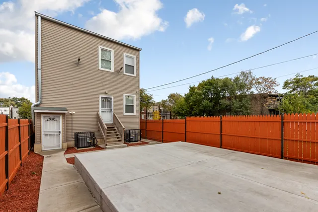 a view of a outdoor space with a street