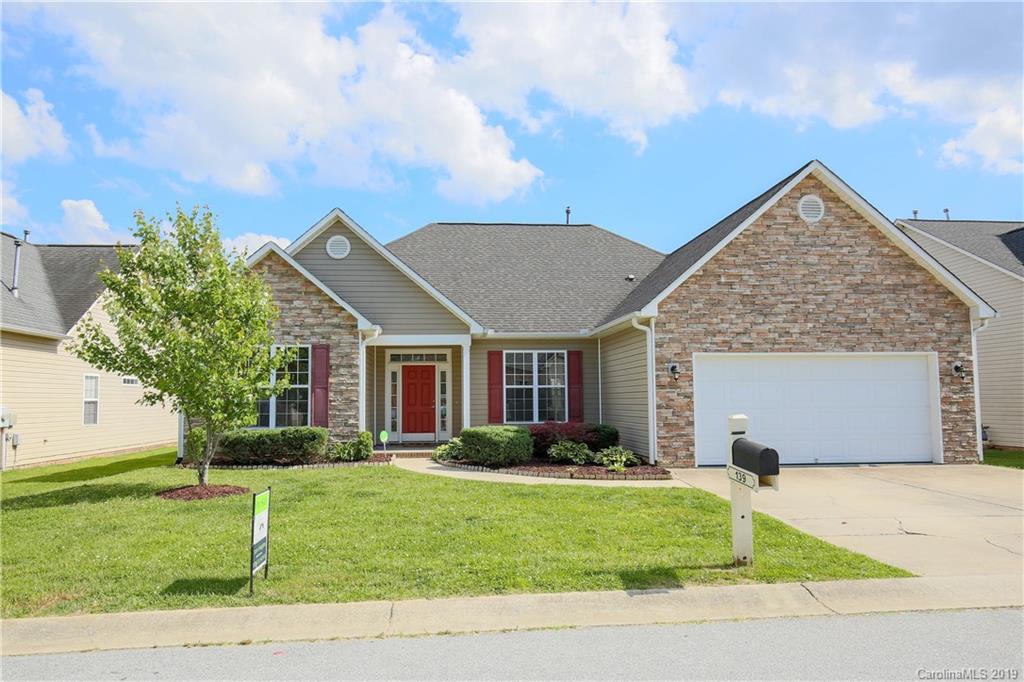 139 Pamlico Road Fletcher, NC 28732 - Photo 3 of 39