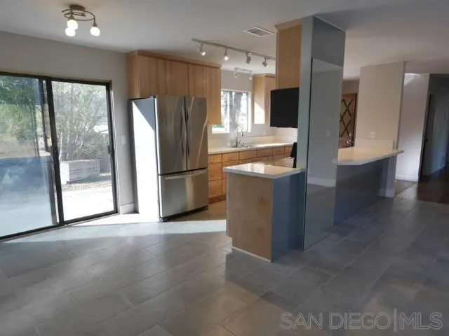 8209 Mesa Road Santee, CA 92071 - Photo 9 of 57