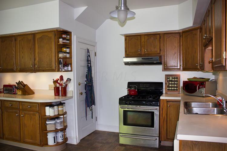 306 East Weisheimer Road Columbus, OH 43214 - Photo 15 of 31