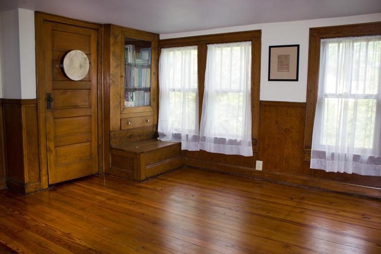 306 East Weisheimer Road Columbus, OH 43214 - Photo 4 of 31
