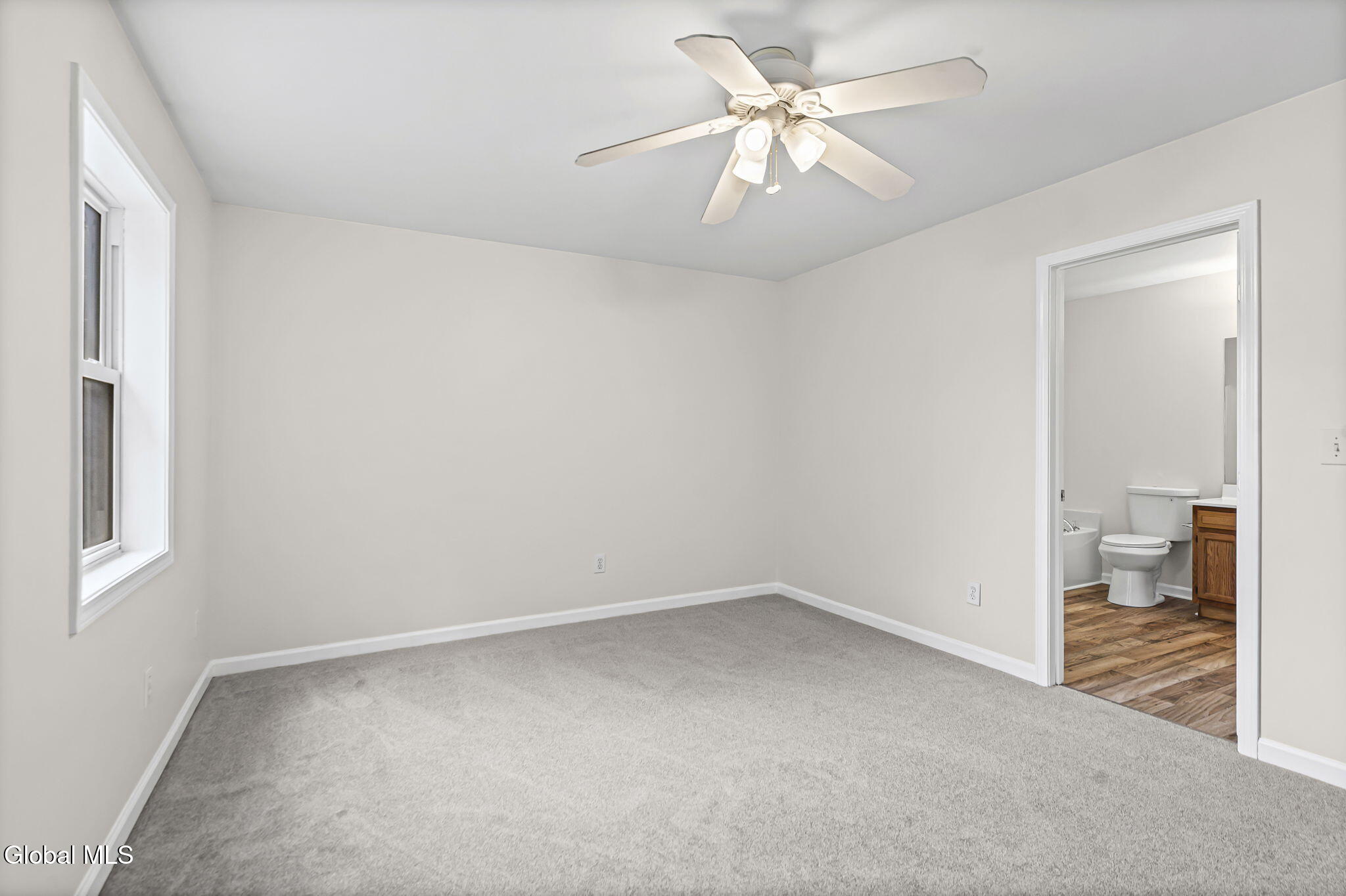 147 Harvard Road Colonie, NY 12189 - Photo 18 of 31 31-web-or-mls-147-harvard-rd