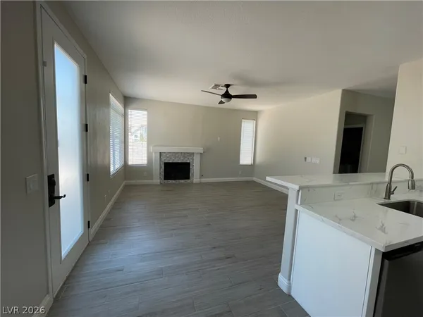 $2,550 | 7832 Blue Eagle Way, Las Vegas, NV 89128