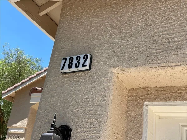 $2,550 | 7832 Blue Eagle Way, Las Vegas, NV 89128