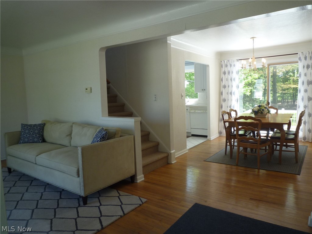 4916 Corliss Road Cleveland, OH 44124 - Photo 5 of 33 Gallery Image 5