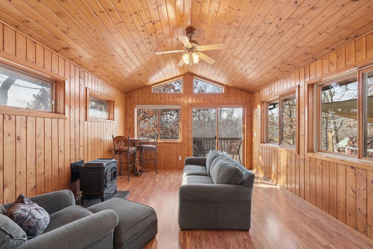 970 Sherwood Road Shoreview, MN 55126 - Photo 4 of 48 Gallery Image 4