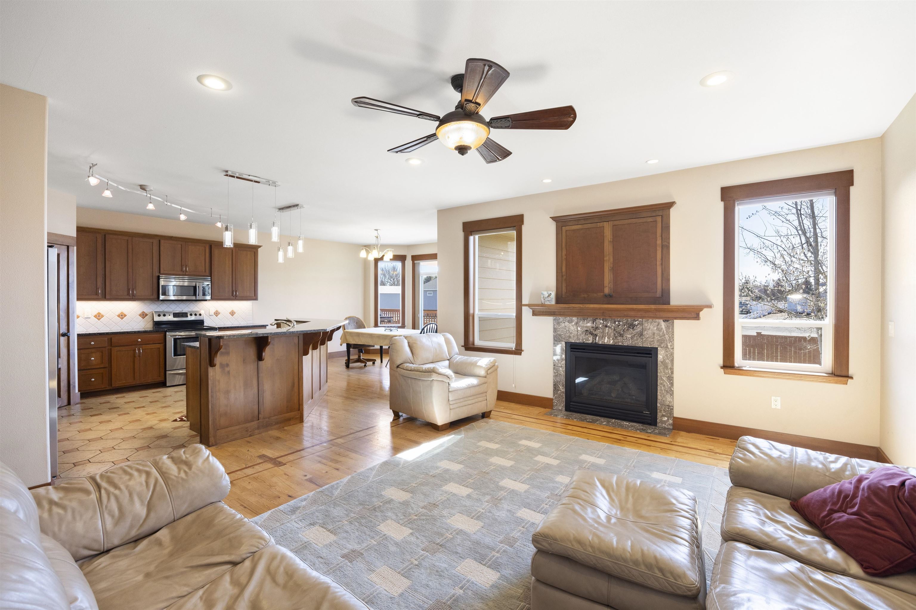 10014 North Cochran Road Spokane, WA 99208 - Photo 2 of 30 Gallery Image 2