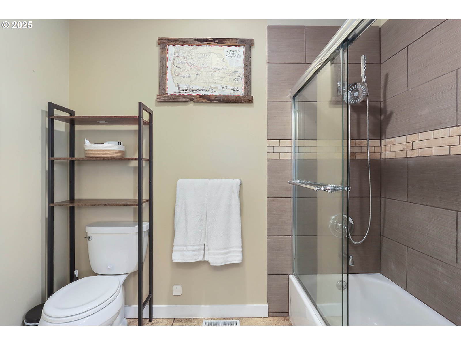 101 Allen Street Carson, WA 98610 - Photo 19 of 48 a bathroom with a toilet and a shower