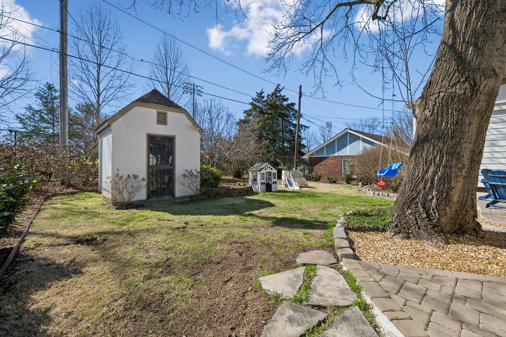 239 Cherokee Road Nashville, TN 37205 - Photo 5 of 5