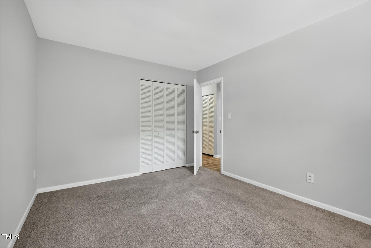 3135 Hope Valley Road Durham, NC 27707 - Photo 32 of 51 34