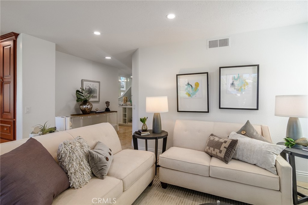 5 Telliz Rancho Santa Margarita, CA 92688 - Photo 19 of 58 a living room with furniture