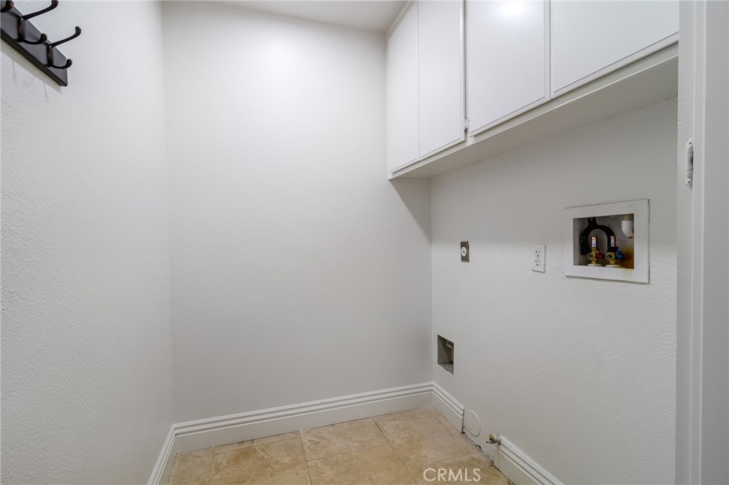 5 Telliz Rancho Santa Margarita, CA 92688 - Photo 26 of 58 a view of a small space