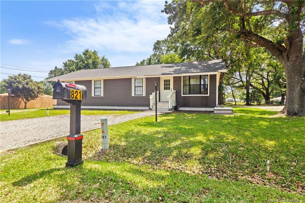 821 Loree Street Vinton, LA 70668 - Photo 1 of 34